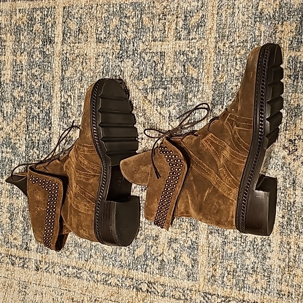 Stuart Weitzman 'Yadastud' Ankle Boot - image 7